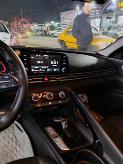 هیوندای ئەلەنترا